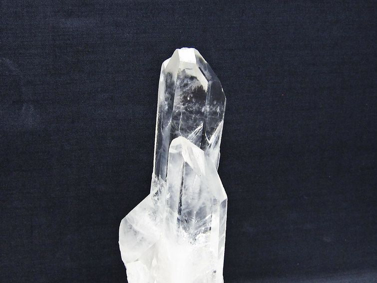 水晶 クラスター マダガスカル産 台座付属 水晶 原石 一点物 182-9339