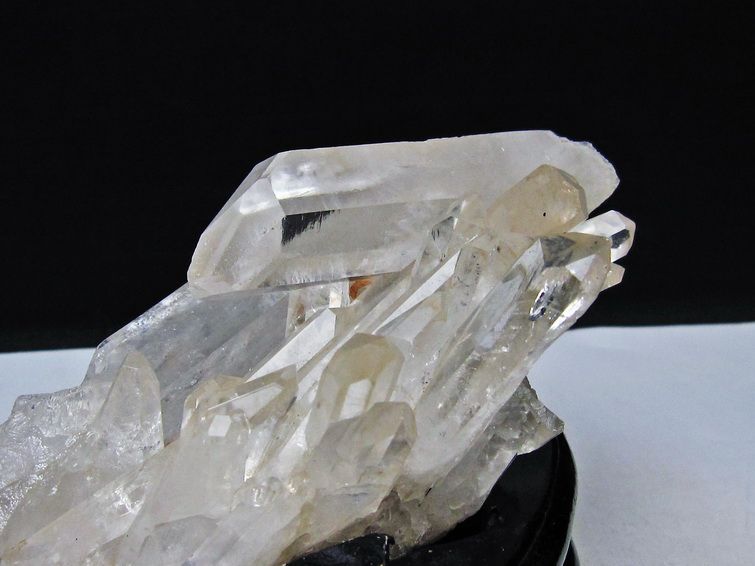水晶 クラスター マダガスカル産 台座付属 水晶 原石 一点物 182-9355