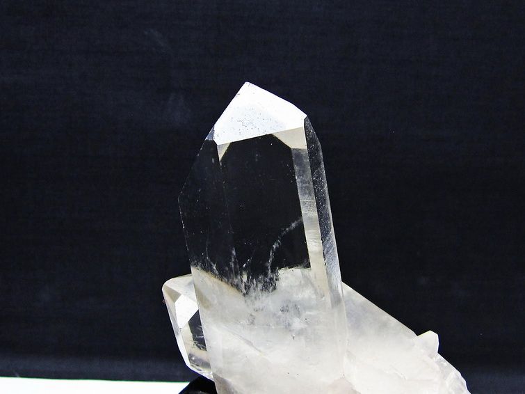 水晶 クラスター マダガスカル産 台座付属 水晶 原石 一点物 182-9359