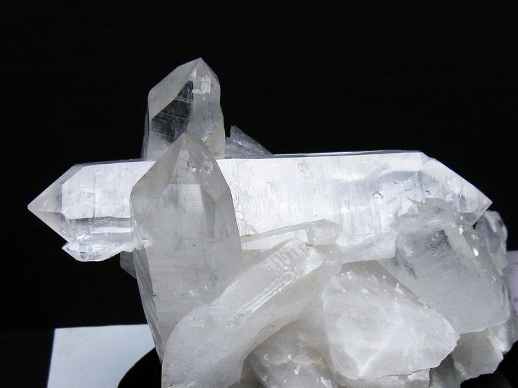 水晶クラスター 3.3Kg 原石 ブラジル ミナスジェライス州 コリント産 一点物 台座付属 レムリアンシード 192-701