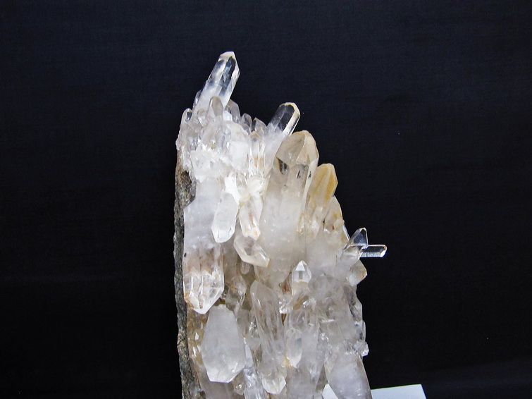 4.8Kg 水晶 クラスター マダガスカル産 台座付属 水晶 原石 192-787