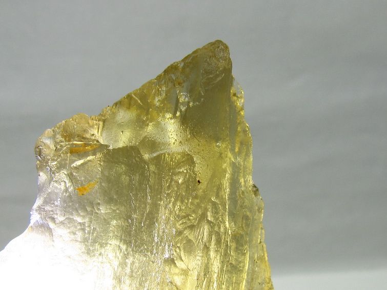 リビアングラス 原石 台座付属 一点物 199-974