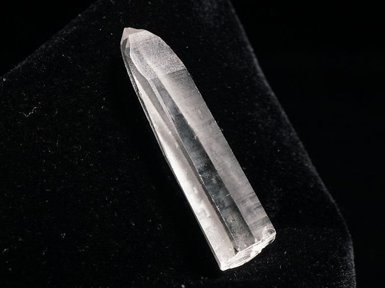 レムリアンシード 水晶 原石 ブラジル ミナスジェライス州 コリント産 証明書付属 一点物 271-348