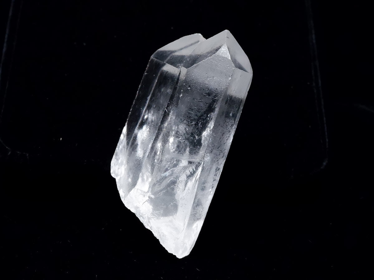 レムリアンシード 水晶 原石 ブラジル ミナスジェライス州 コリント産 証明書付属 一点物 271-833