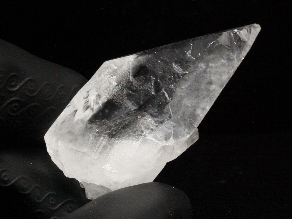水晶 原石 アーカンソー産 一点物 271-843