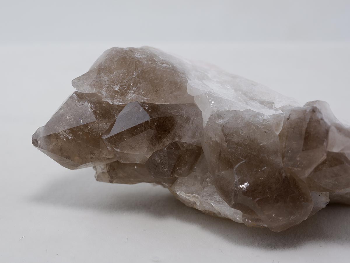 スモーキークォーツ クラスター ブラジル産 モリオン 黒水晶 原石 一点物 272-331