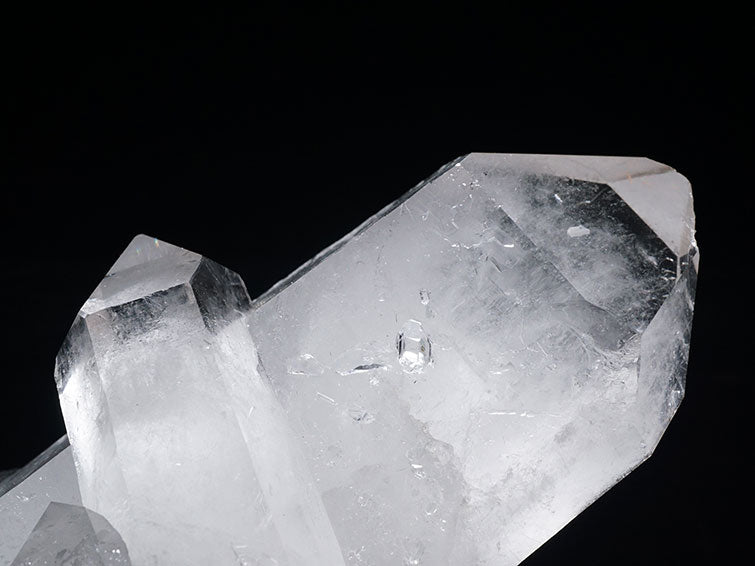 水晶 クラスター アーカンソー産 クォーツインクォーツ 一点物 282-304