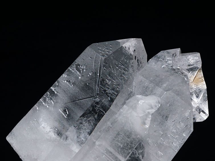 水晶 クラスター 虹入り アーカンソー産 一点物 282-305