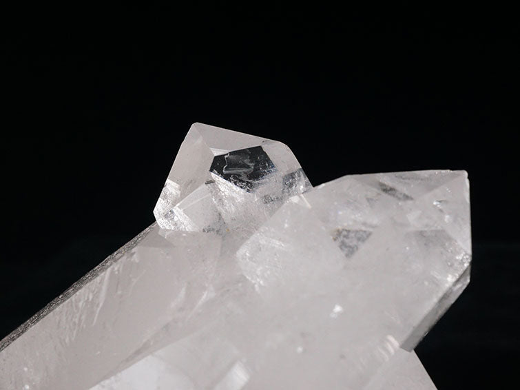 水晶 クラスター アーカンソー産 クォーツインクォーツ 282-381