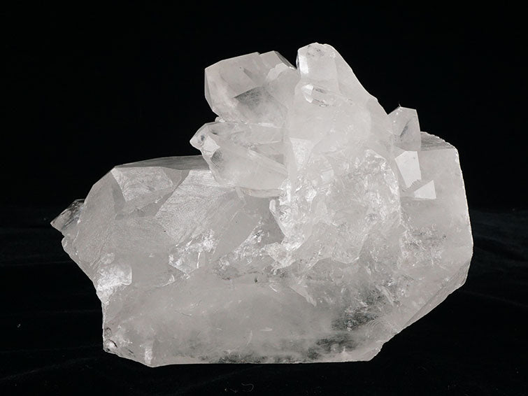 水晶クラスター 1.9Kg 原石 ブラジル ミナスジェライス州 コリント産 証明書付属 一点物 レムリアンシード 282-410