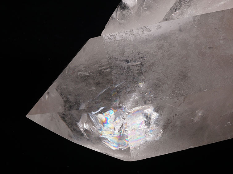2.1Kg 水晶 クラスター 虹入り アーカンソー産 原石 一点物 282-484