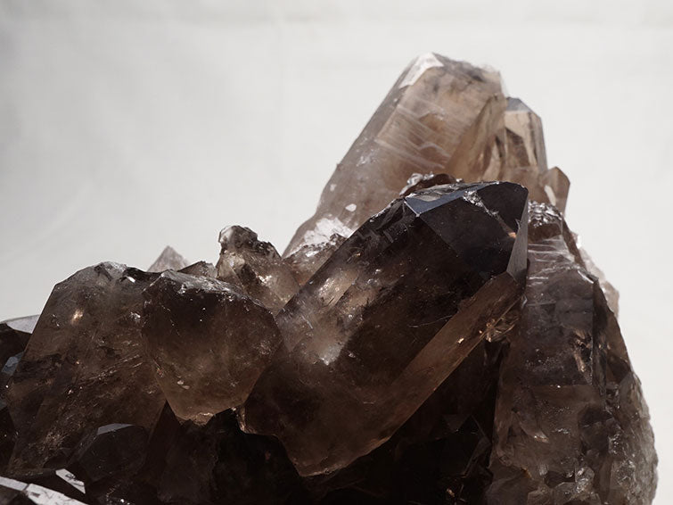 1.4Kg スモーキークォーツ クラスター 原石 煙水晶 モリオン 黒水晶 ブラジル産 一点物 282-495