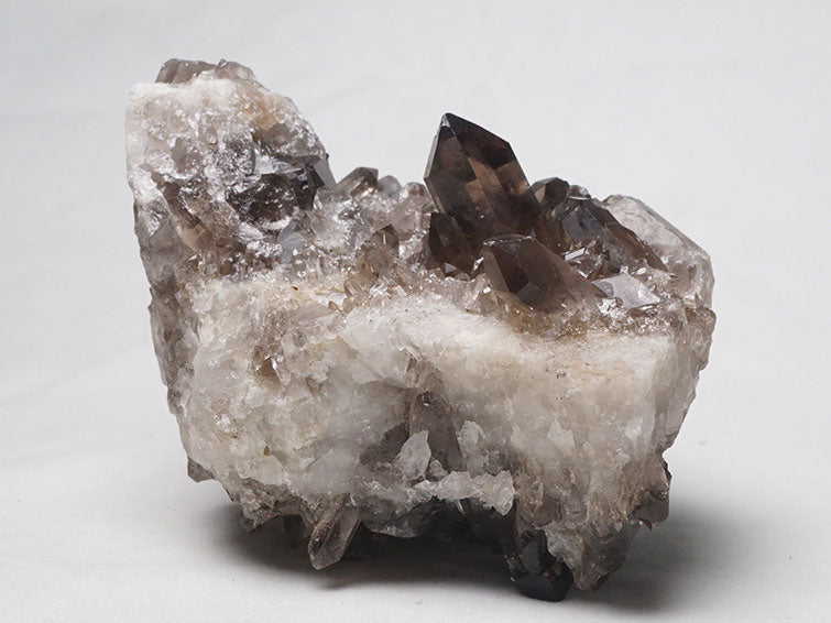 スモーキークォーツ クラスター 煙水晶 原石 モリオン 黒水晶 ブラジル産 一点物 282-509