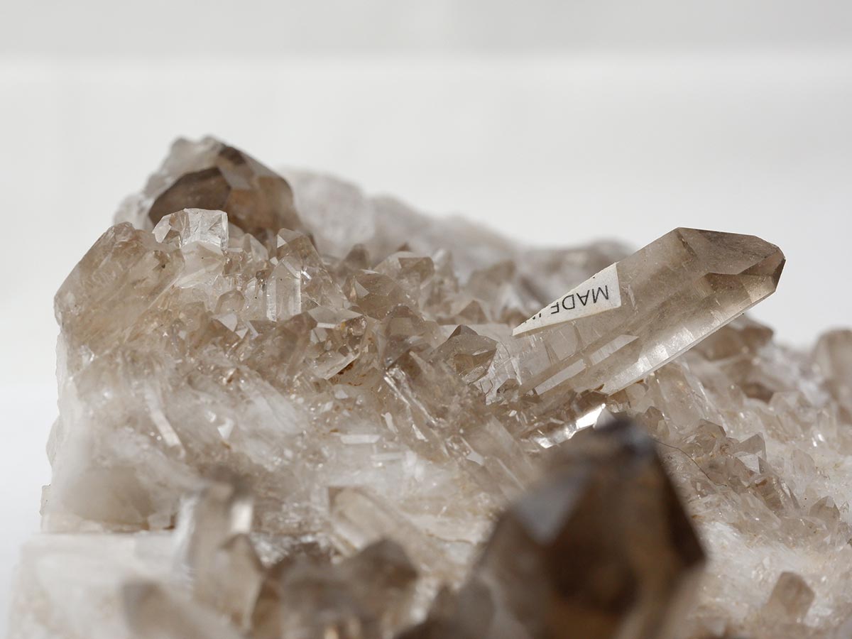 スモーキークォーツ クラスター ブラジル産 煙水晶 原石 一点物 282-727