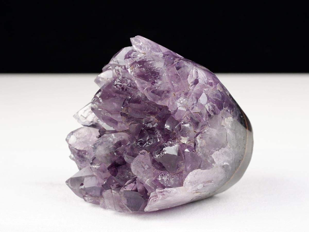 アメジストクラスター 原石 ウルグアイ産 花型 フラワー amethyst 一点物 282-749