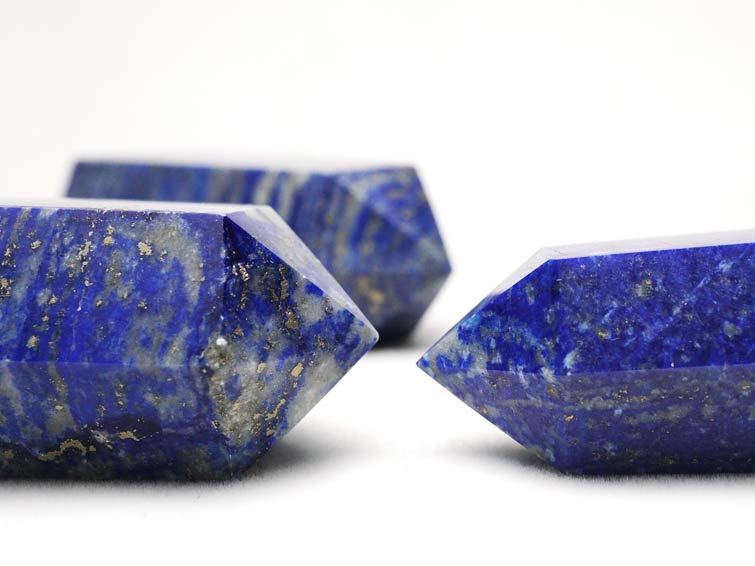 ラピスラズリ ポイント ラピスラズリ 六角柱 70g~103g 1個 lapis lazuli 瑠璃 ラピス パワーストーン 原石 天然石 ランダム発送 742-17