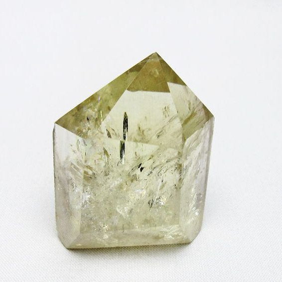 スモーキークォーツ 原石 ゴールドタイチンルチル 虹 六角柱