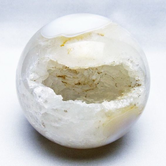 1.3Kg アゲート 笑口丸玉 ブラジル産 105mm ジオード スフィア 一点物 151-8261