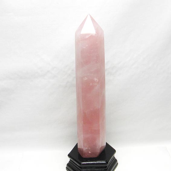 ローズクォーツ　ポイント　六角柱　約1.2キロ 1.2Kg ローズクォーツ ポイント 六角柱 台座付属 一点物 152-2557