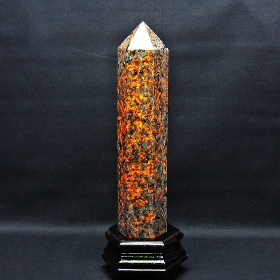 1.3Kg ユーパーライト 六角柱 台座付属 一点物 152-2994