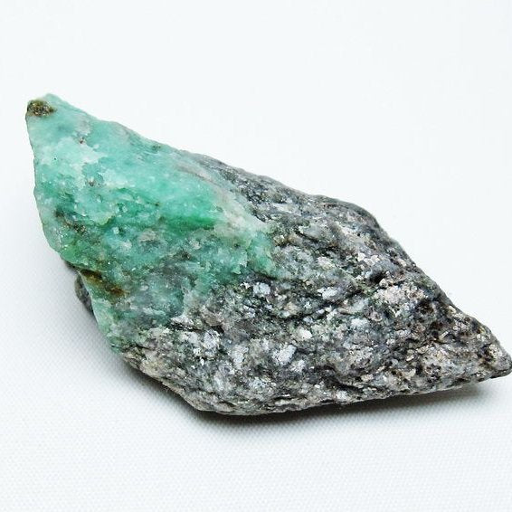 エメラルド 原石 一点物 171-5492