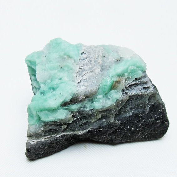 エメラルド 原石 一点物 171-5506