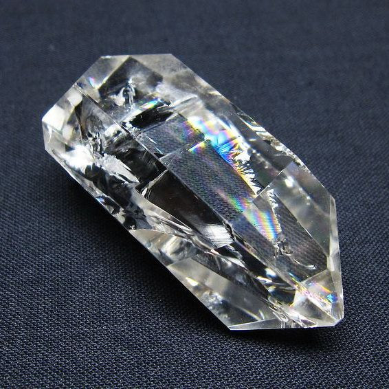 アイリスクォーツ 水晶 原石 虹入り 一点物 171-5831 [sold out