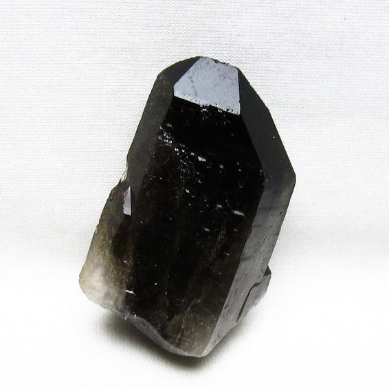 モリオン 黒水晶 原石 ブラジル産 一点物 171-7974 – 天然石 