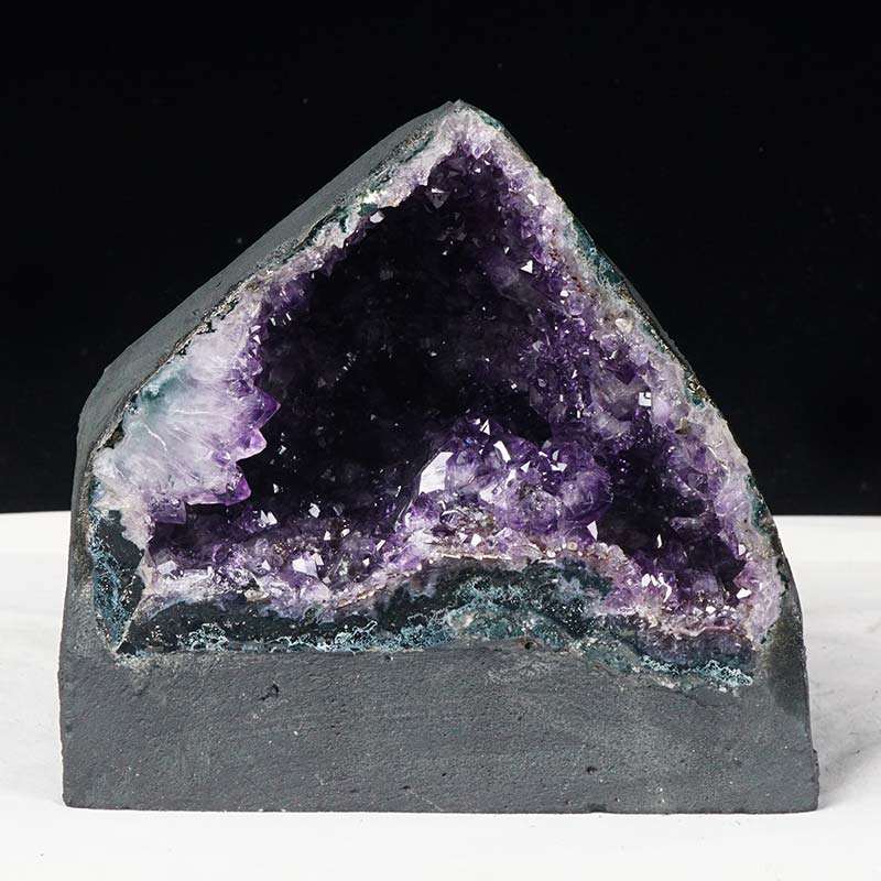 5.9Kg アメジストドーム ブラジル産 原石 置物 amethyst アメジスト