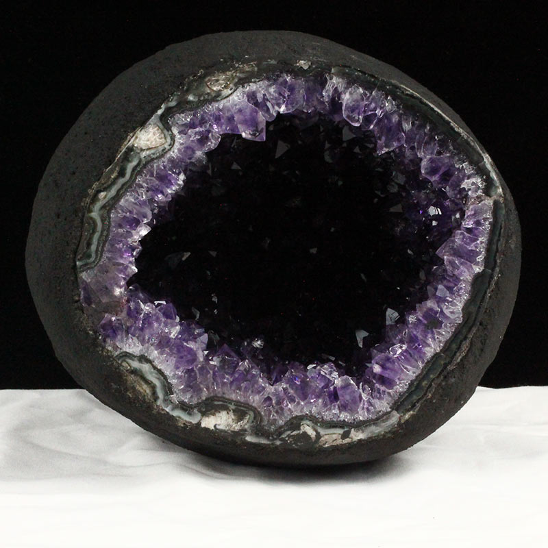 3.7Kg アメジストドーム ウルグアイ産 原石 サークル ジオード 置物 アメジストドーム amethyst 一点物 送料無料 174-2056