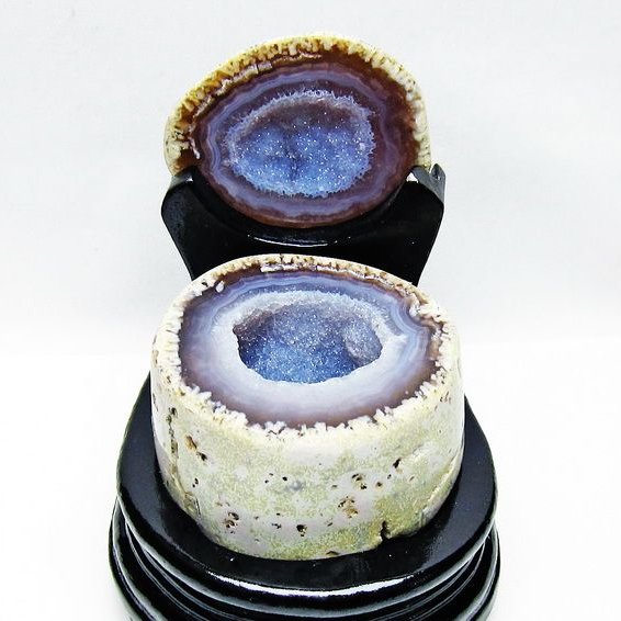 数量限定，限定SALE】 瑪瑙のドーム 六角柱 トレジャーメノウ 原石