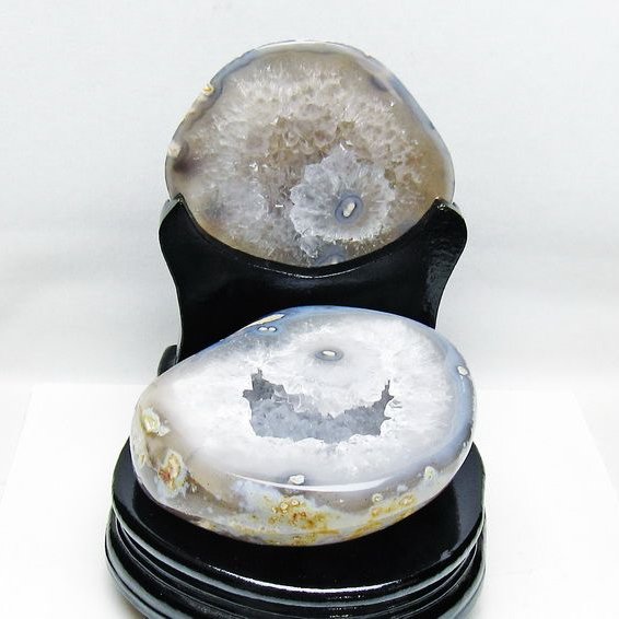 月型アゲートジオード 月型アゲートジオード/Moon shaped Agate