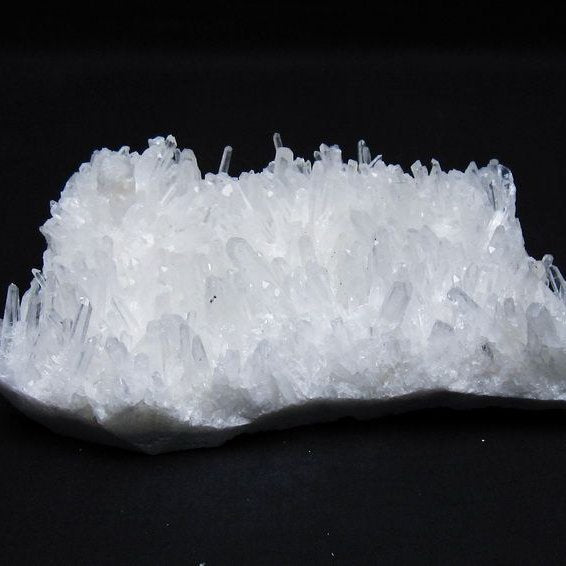 1Kg 水晶 クラスター 四川省産 水晶 原石 一点物 182-6413