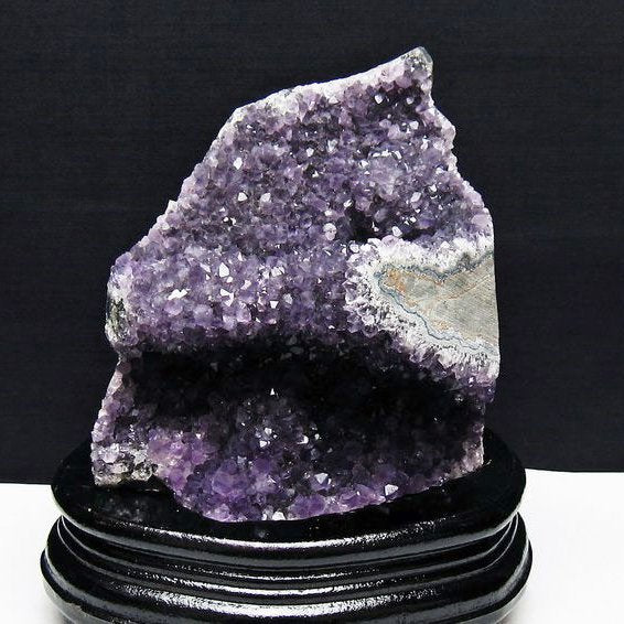 1.3Kg アメジスト クラスター ウルグアイ産 アメジスト 原石 amethyst 台座付属 花型 一点物 182-7073