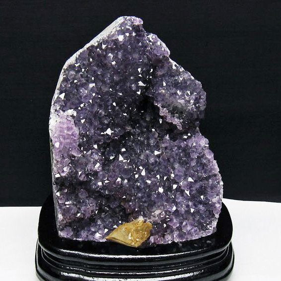 1.6Kg アメジスト クラスター ウルグアイ産 アメジスト 原石 amethyst 台座付属 カルサイト付き 花型 一点物 182-7077