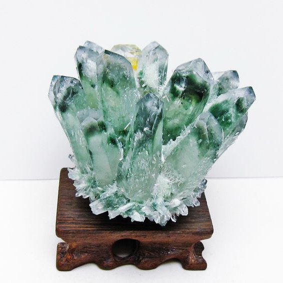 緑水晶 クラスター 原石 台座付属 一点物 182-7366