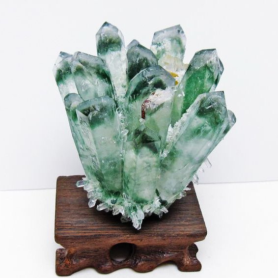 緑水晶 クラスター 原石 台座付属 一点物 182-7367