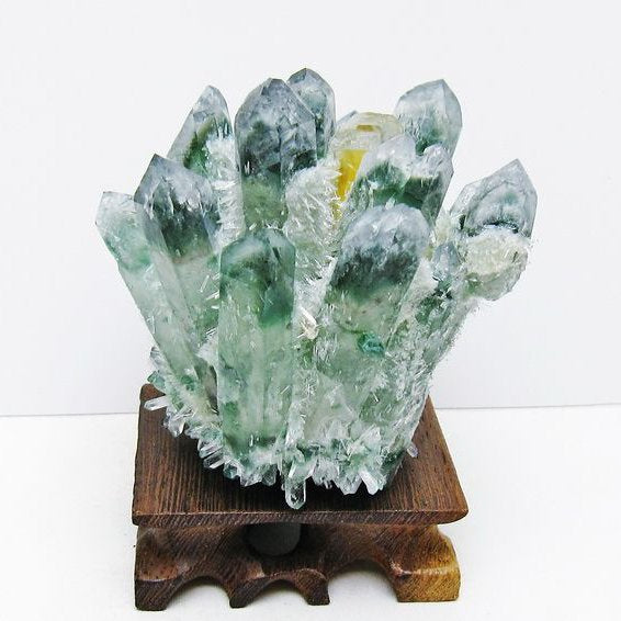 緑水晶 クラスター 原石 台座付属 一点物 182-7377