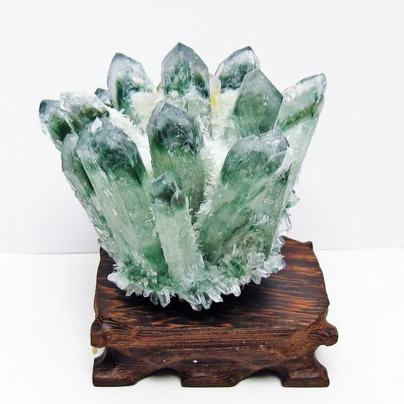緑水晶 クラスター 原石 台座付属 一点物 182-7384