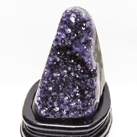 1Kg アメジスト クラスター ウルグアイ産 原石 amethyst 一点物 台座付属 送料無料 182-8037