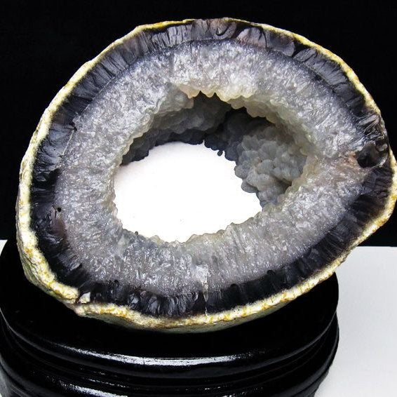 2.2Kg アゲート ジオード 原石 台座付属 一点物 191-507 – 天然石