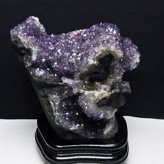 2.7Kg アメジスト クラスター ウルグアイ産 アメジスト 原石 amethyst 台座付属 花型 一点物 192-676