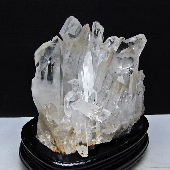 2.4Kg 水晶 クラスター マダガスカル産 台座付属 水晶 原石 192-777