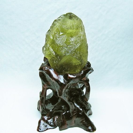 リビアングラス 原石 台座付属 一点物 199-944 – 天然石