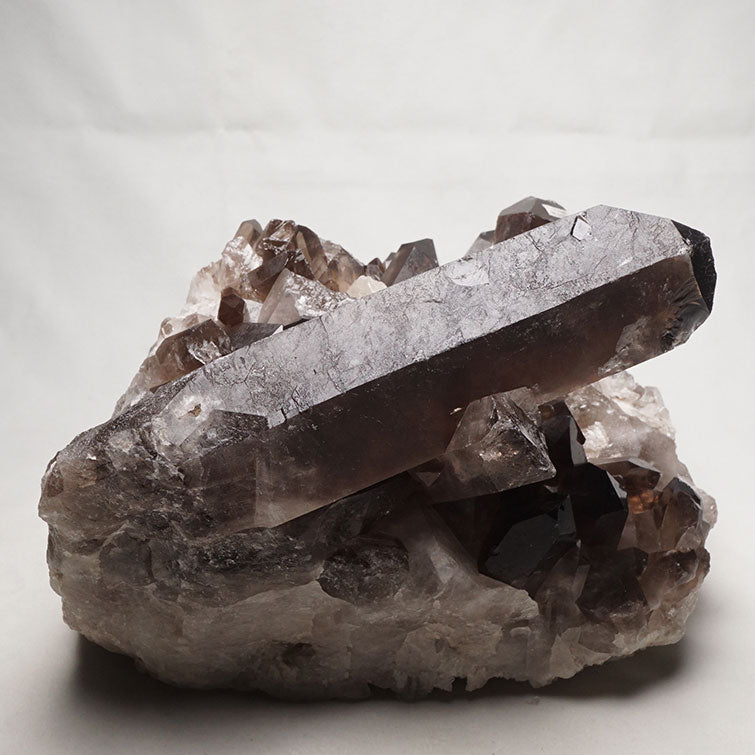 3.5Kg スモーキークォーツ クラスター 原石 煙水晶 モリオン 黒水晶 ブラジル産 一点物 282-497