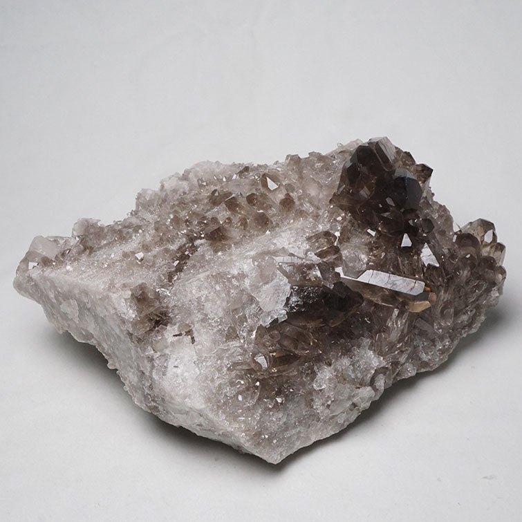 約2キロ　スモーキーモリオン　原石クラスター 2Kg スモーキークォーツ クラスター 煙水晶 原石 モリオン 黒