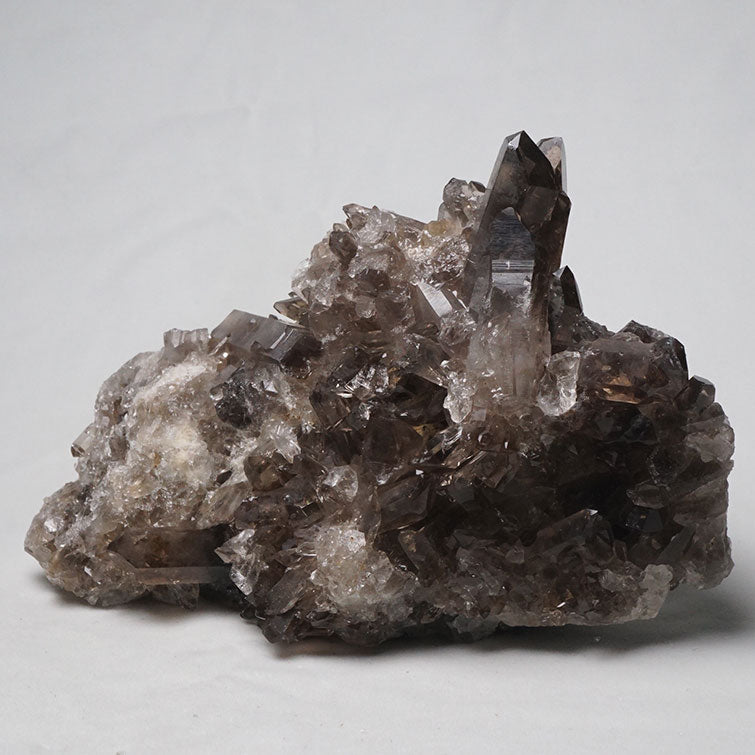 美麗☆高品質☆スモーキークォーツ☆クラスター☆黒水晶☆パワーストーン【189 】 1Kg スモーキークォーツ クラスター 煙水晶 原石 モリオン 黒水晶