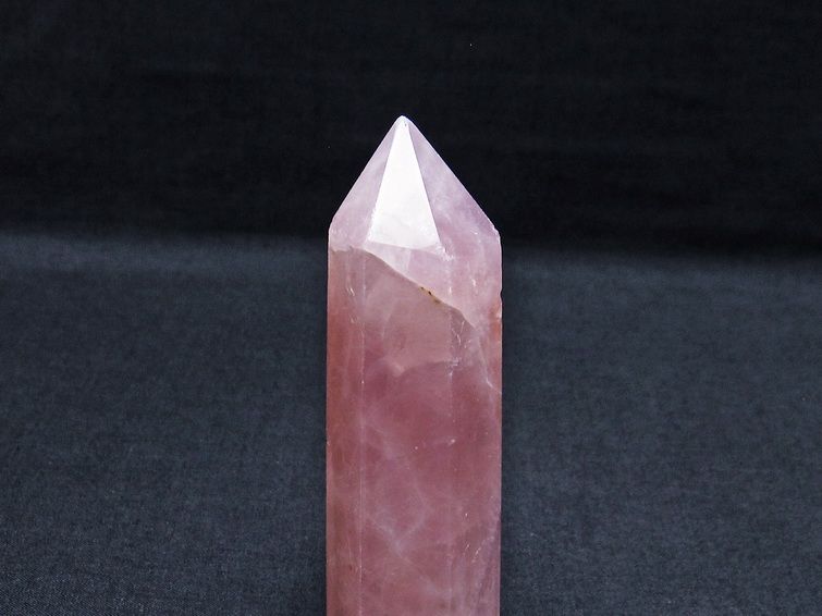 ローズクォーツ 六角柱 紅水晶 ポイント 一点物 142-7320