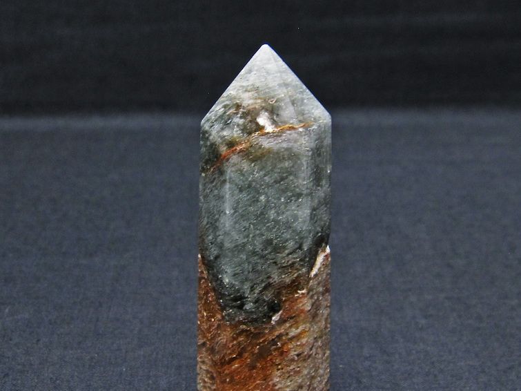 ガーデンファントム 六角柱 ガーデンクォーツ ポイント 庭園水晶 一点物 142-7425