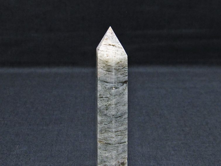 ガーデンファントム 六角柱 ガーデンクォーツ ポイント 庭園水晶 一点物 142-7427